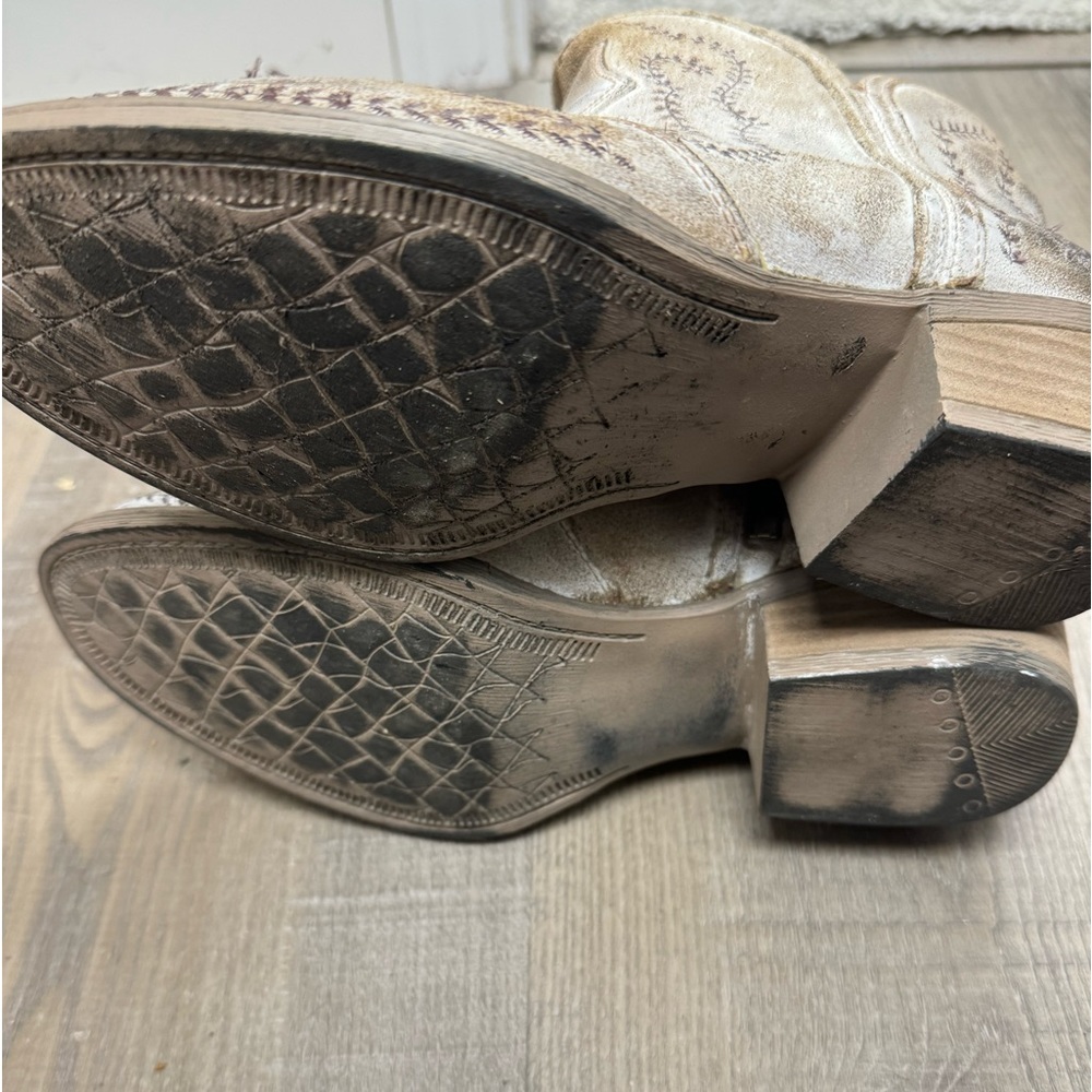 Sterling River Leather Ankle Booties - Picture 7 of 9
